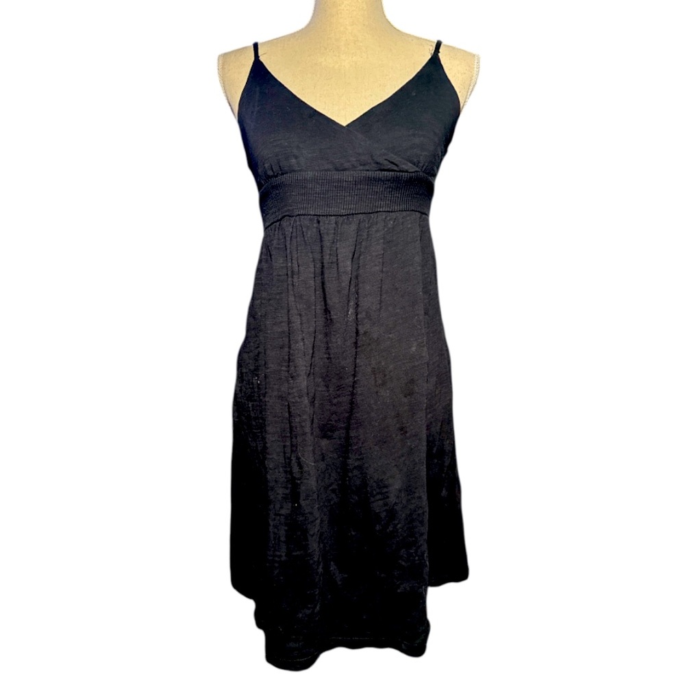 Crossover Black Midi Dress